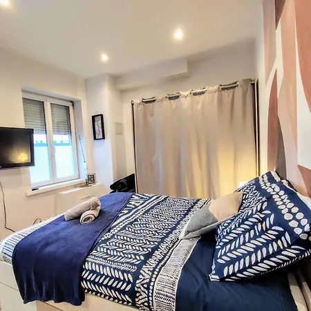 Palais Du Luxembourg 아파트 *